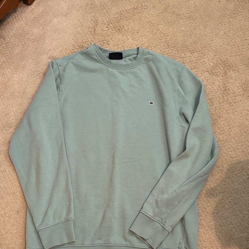 Crown & Ivy Men's Soft Blue Crewneck Sweater